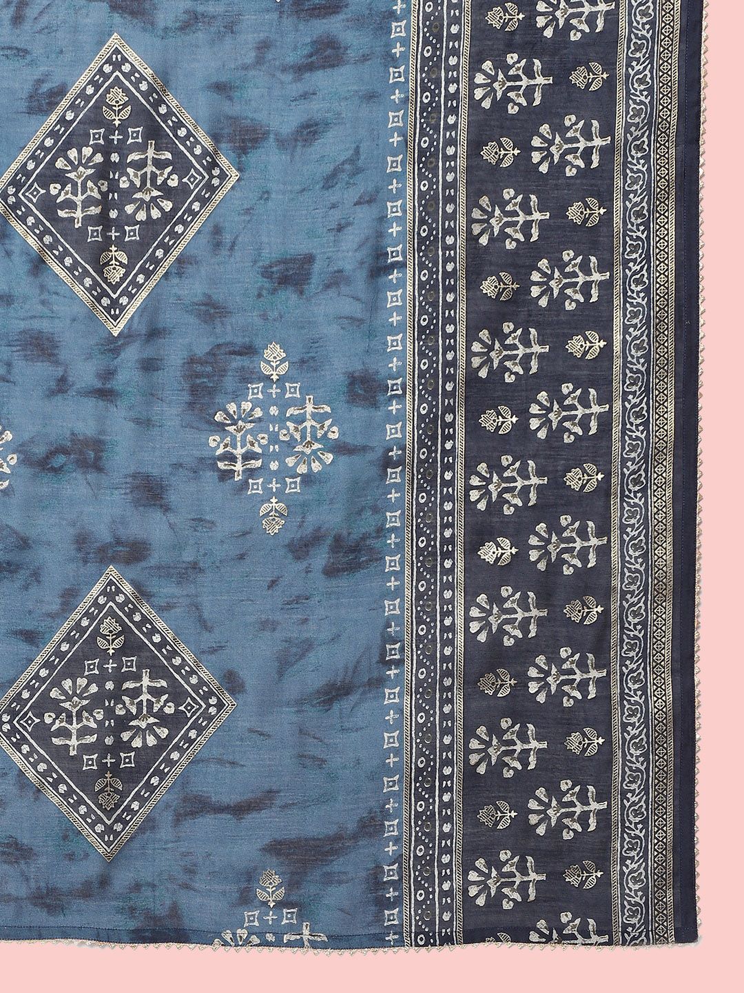 Motif etnik anouk dicetak Chanderi Silk Kurta dengan seluar & dengan Dupatta
