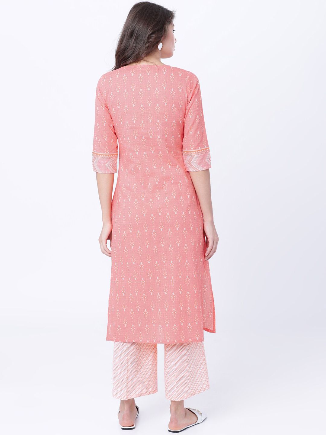Vishudh Women Coral & Off-White Striped Straight Kurta