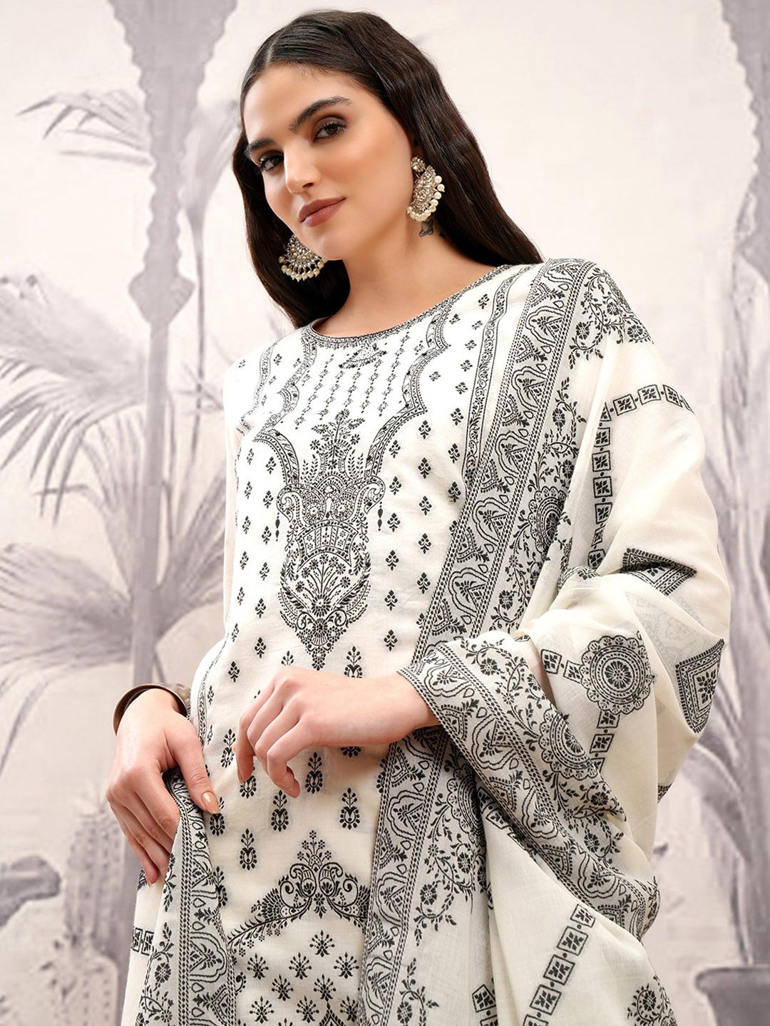 Vishudh Off White Ethnic Motifs Printed Pure Cotton Straight Kurta With Trousers & Dupatta
