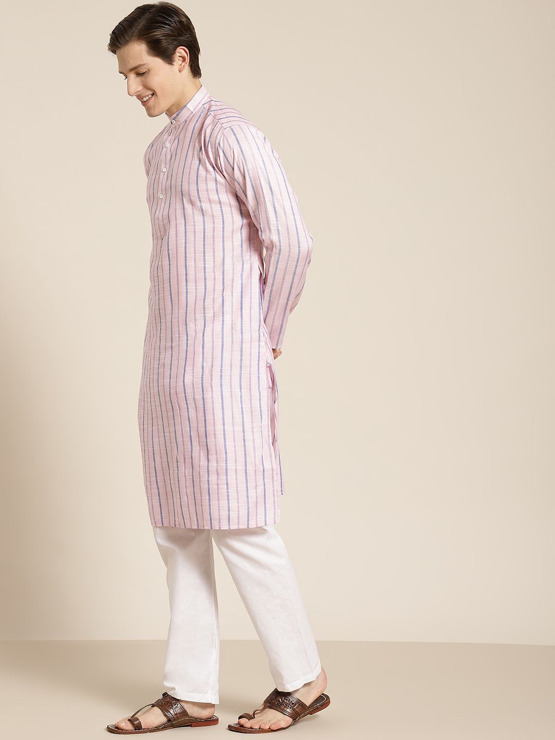 SOJANYA Men Pink & Blue Pure Cotton Striped Kurta