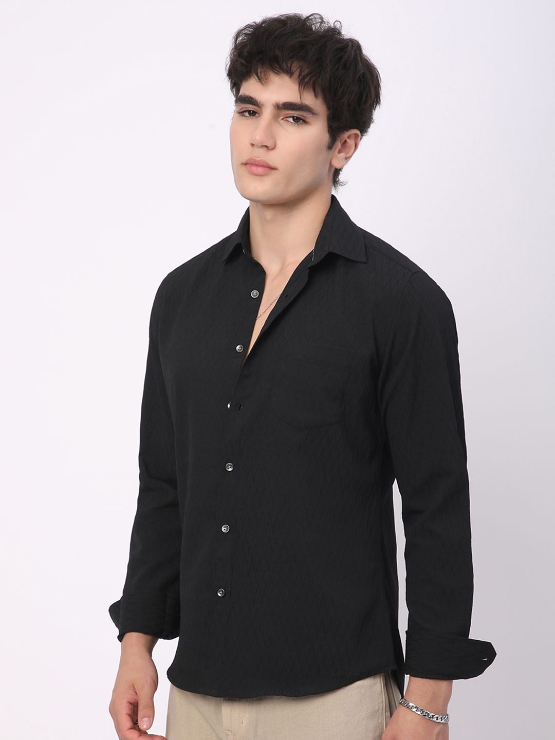 VASTRADO Men Classic Slim Fit Opaque Casual Shirt