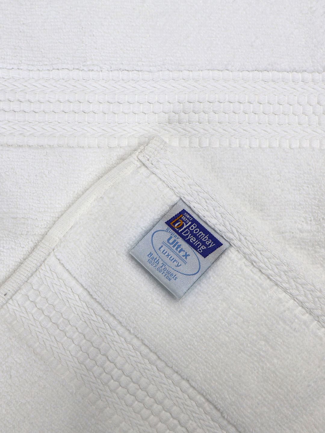 BOMBAY DYEING White 2 Pieces Pure Cotton 650 GSM Hand Towels