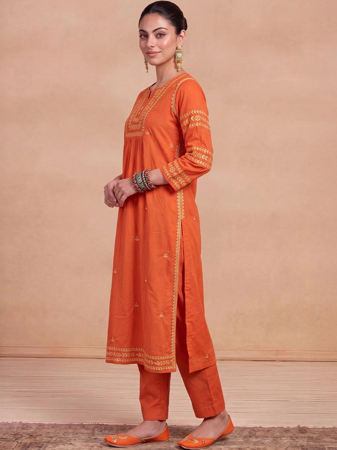 House of Chikankari Women Embroidered Thread Work Kurta