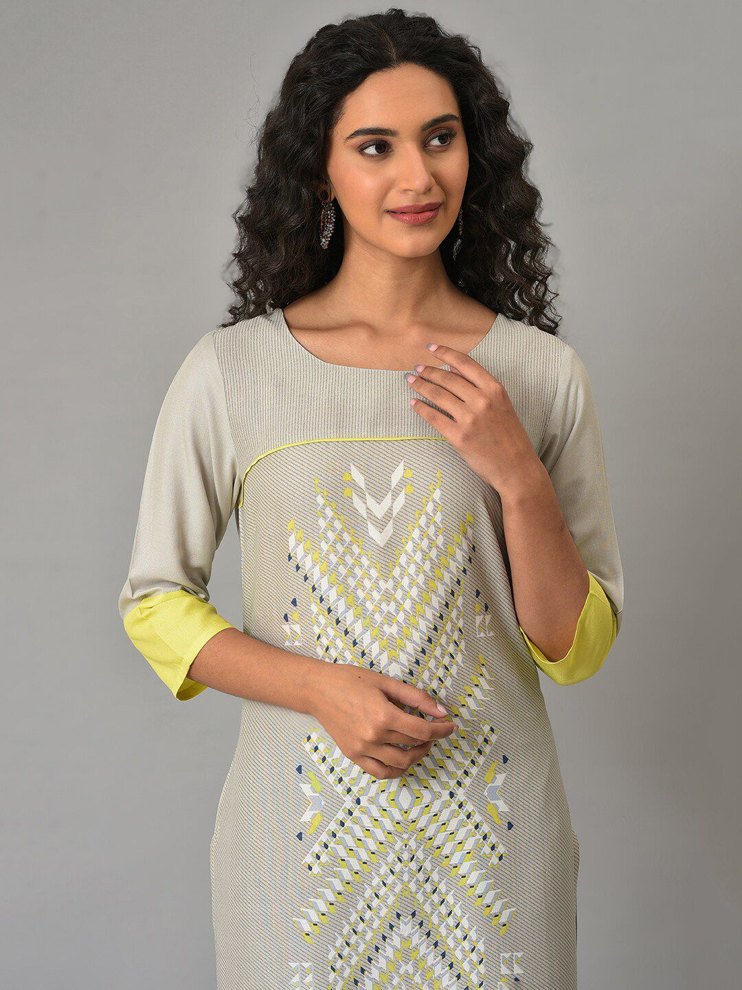 W Geometric Printed Straight Kurta