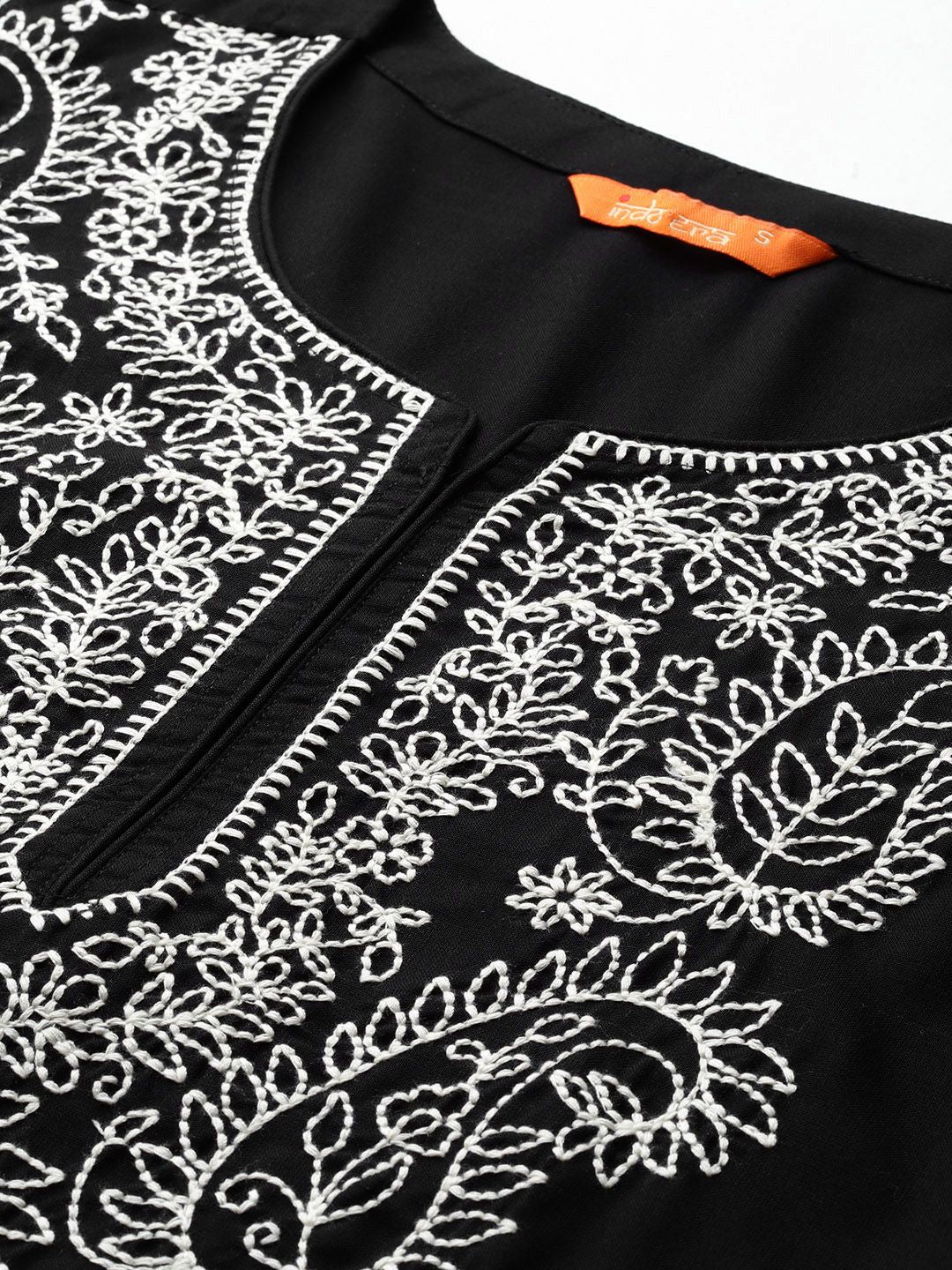 Indo Era Women Paisley Embroidered Thread Work Kurta