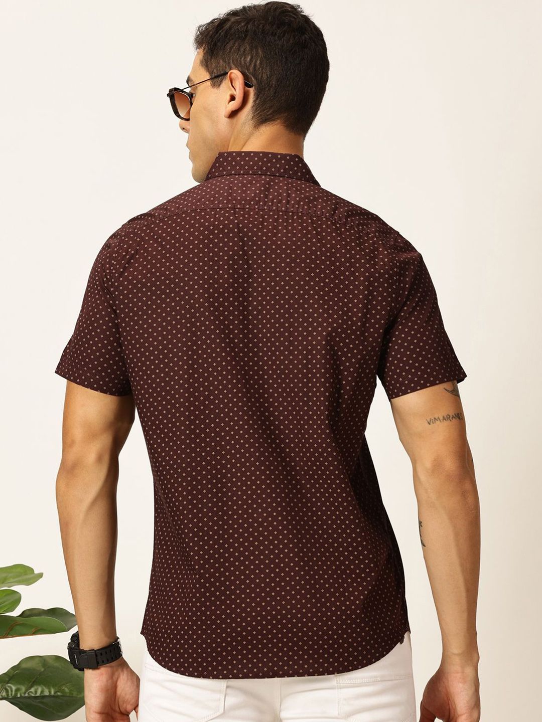 Thomas Scott Men Premium Spread Collar Micro Ditsy Printed Cotton Slim Fit Casual Shirt