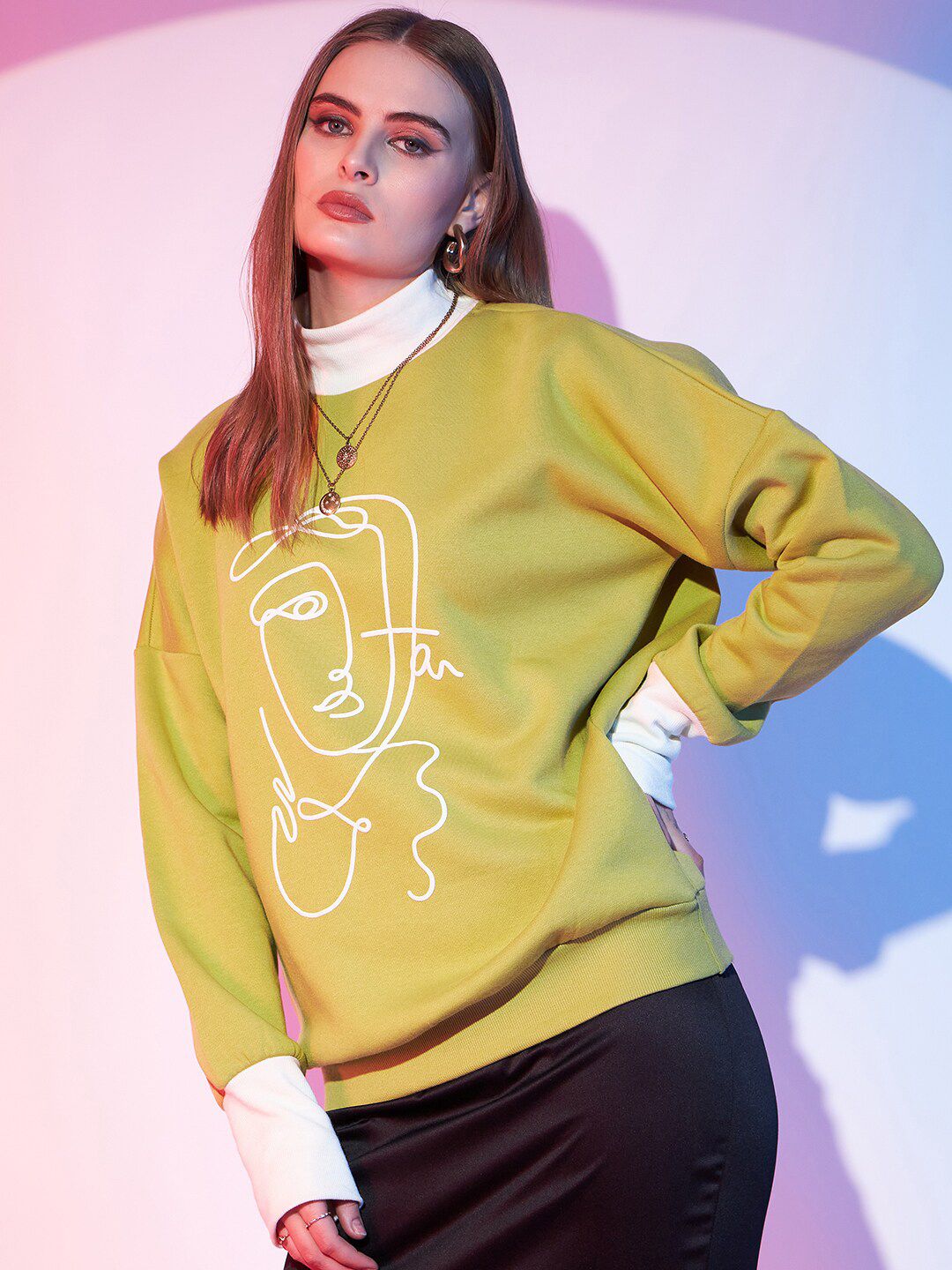 Street 9 Grafik Bercetak Turtle Neck Fleece Pullover Sweatshirt