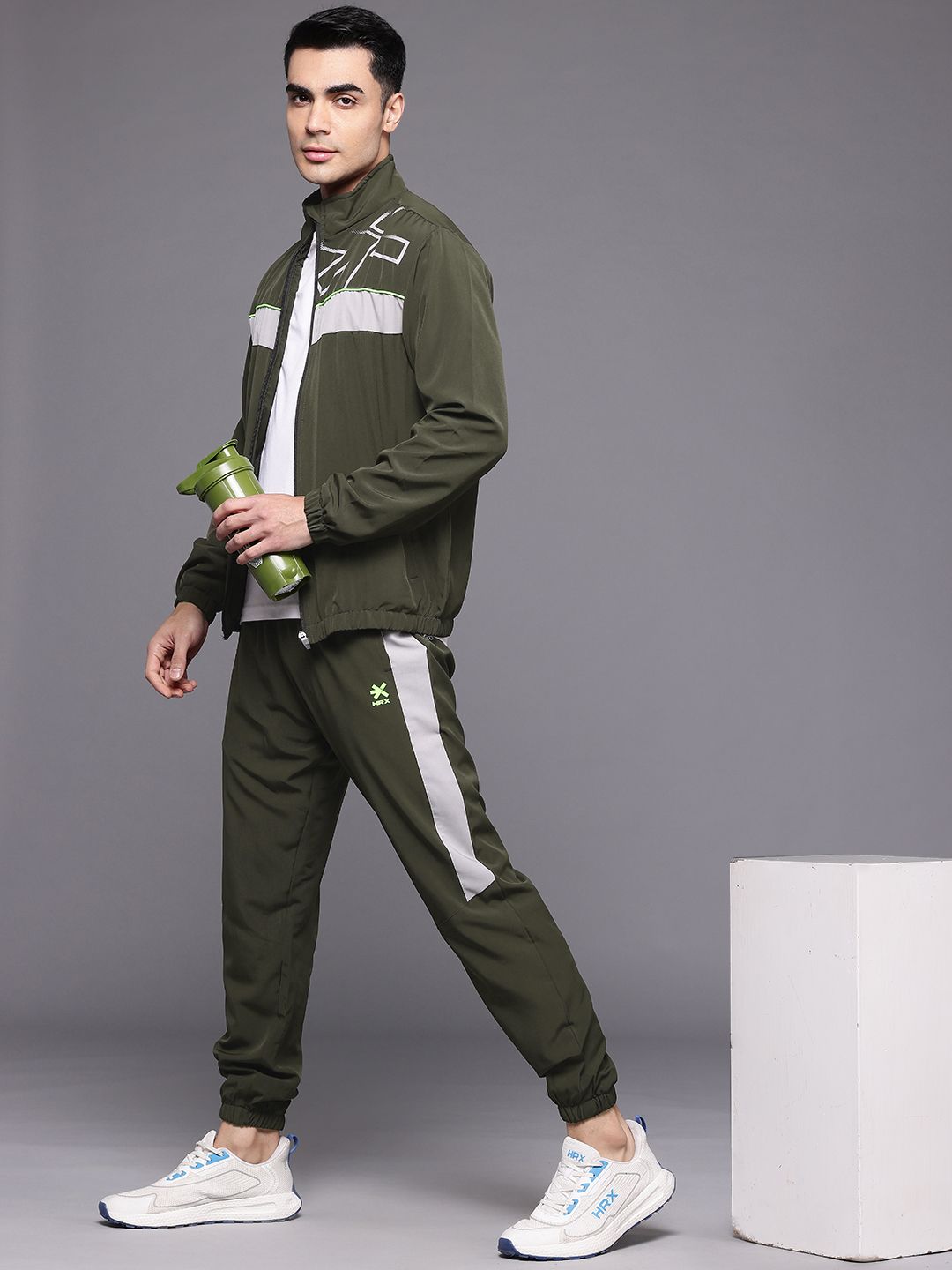 HRX by Hrithik Roshan Brand Logo Printed Rapid-Dry Running Zip-Up Tracksuit