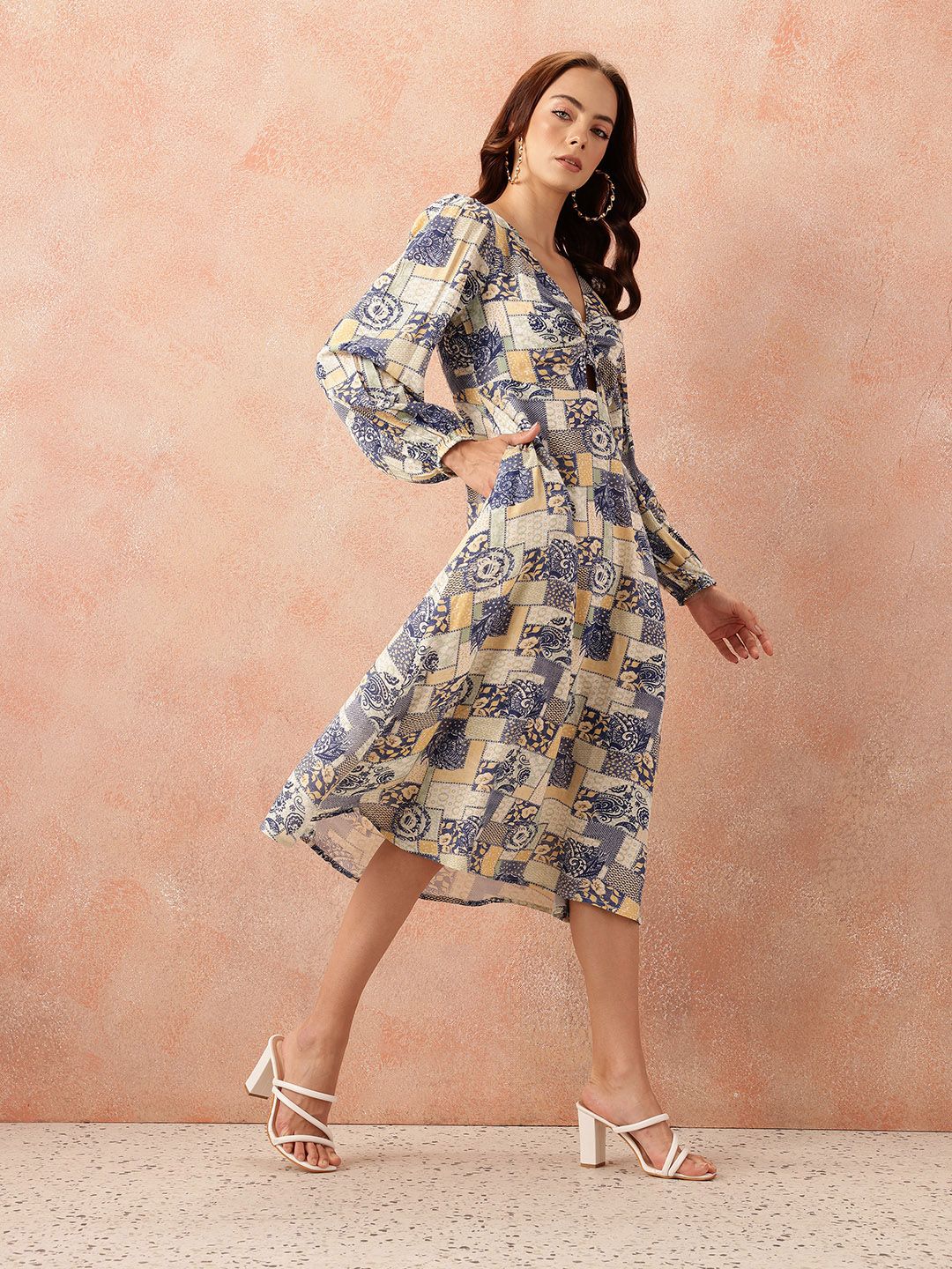 Semua Mengenai Anda Cetak Pakaian Midi A-Line Pure Cut-Out