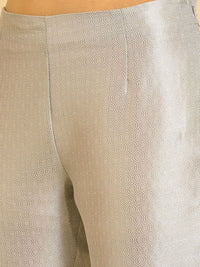 W Women Silver-Toned Comfort Slim Fit Cropped Trousers