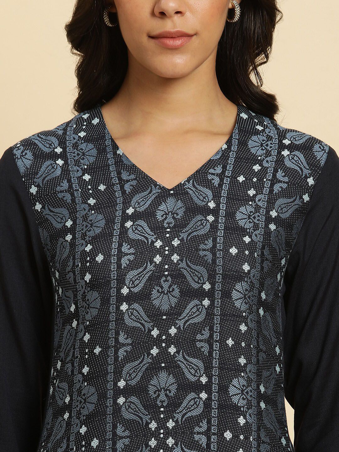 W Ethnic Motifs Printed V-Neck Kurta