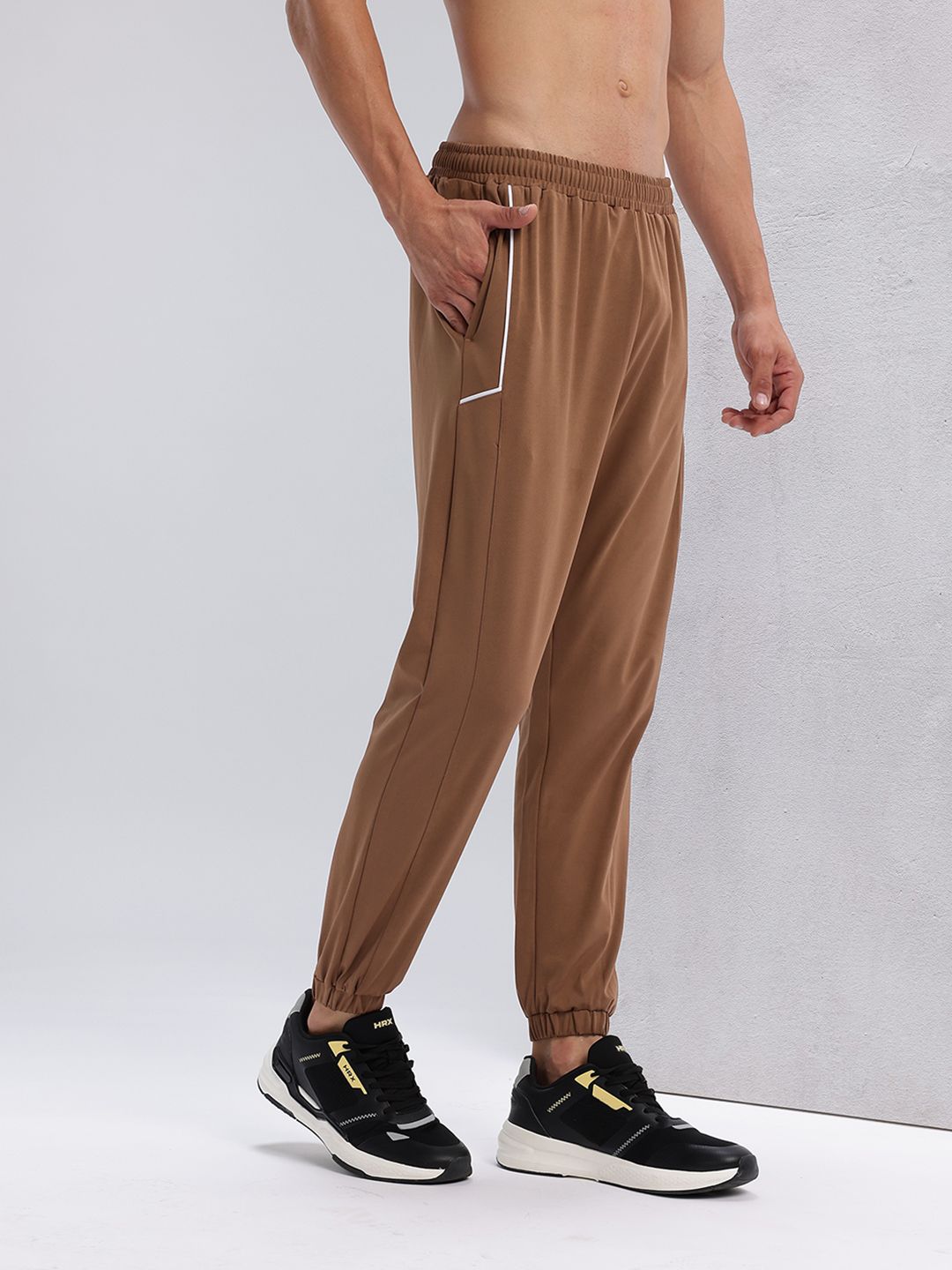 HRX by Hrithik Roshan Men Mid-Rise Rapid-Dry Training Joggers