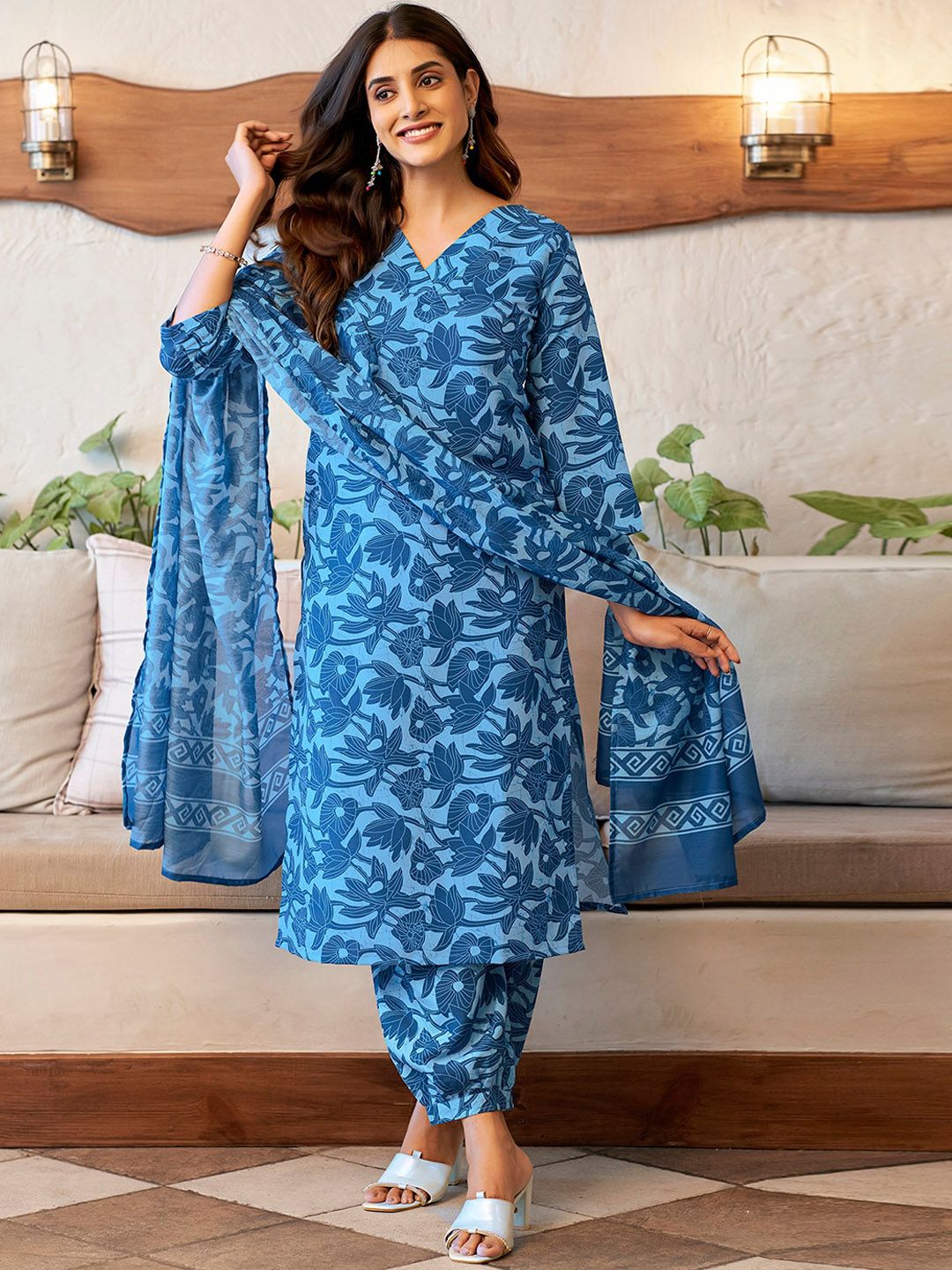 KALINI Floral Printed Regular V Neck Straight Kurta With Salwar & Dupatta