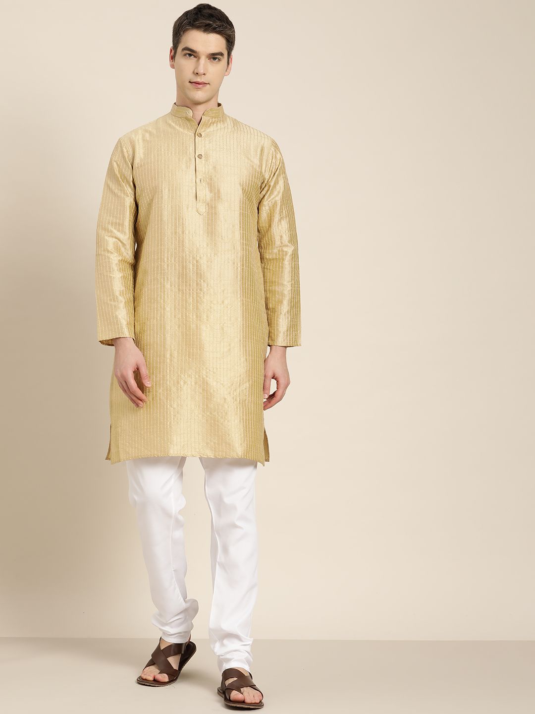 SOJANYA Kurta Jacquard Berwarna Emas Lelaki