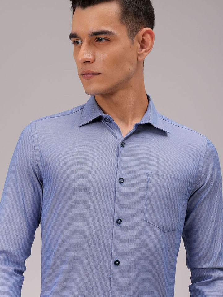 The Indian Garage Co. X Luxe Men Cutaway Collar Solid Slim Fit Formal Shirt