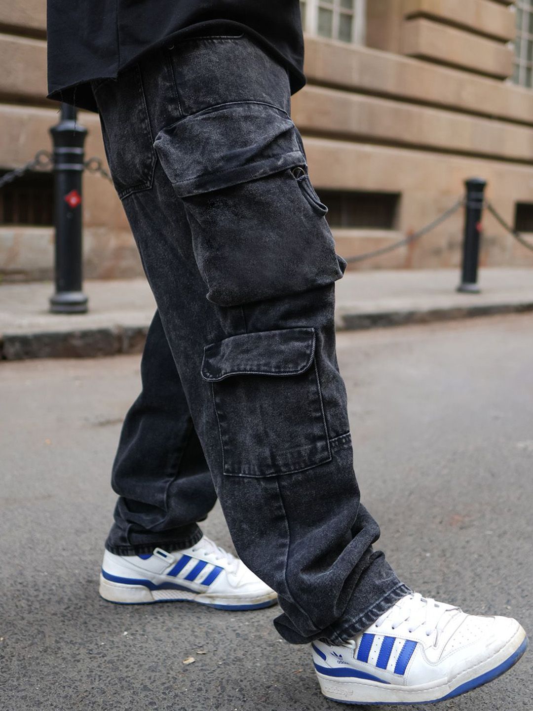 Powerlook Men Boyfriend Fit Mildly Distressed Jeans