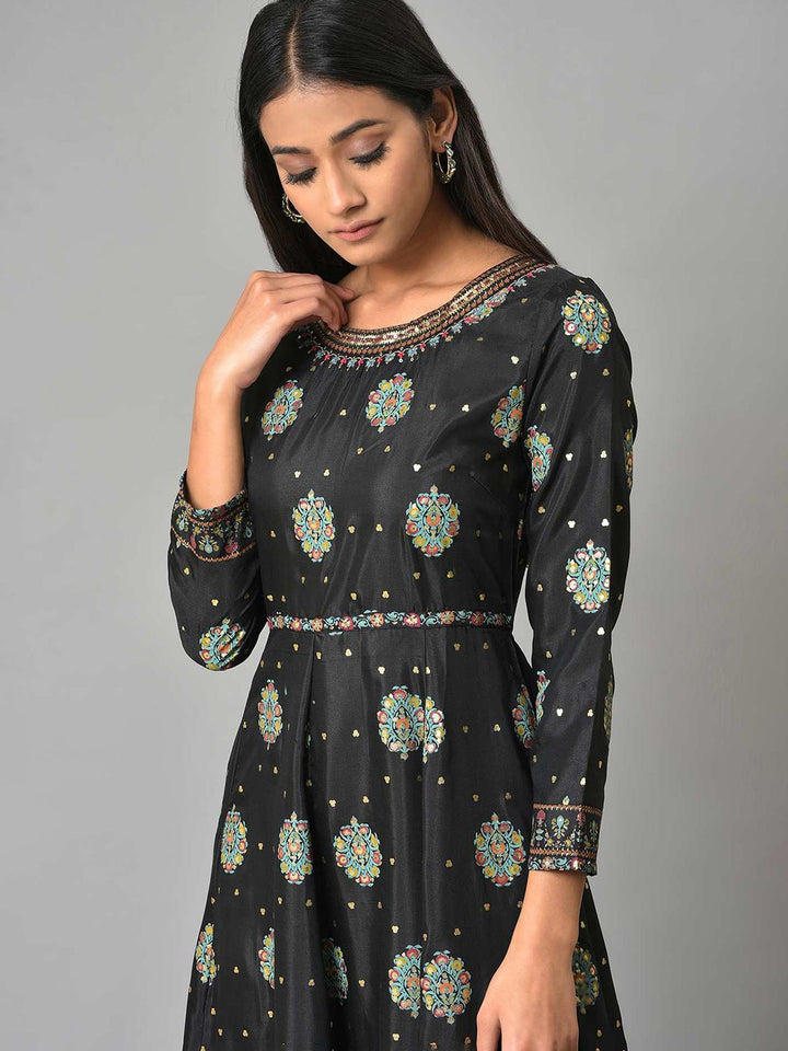 W Black Ethnic Motifs Maxi Dress