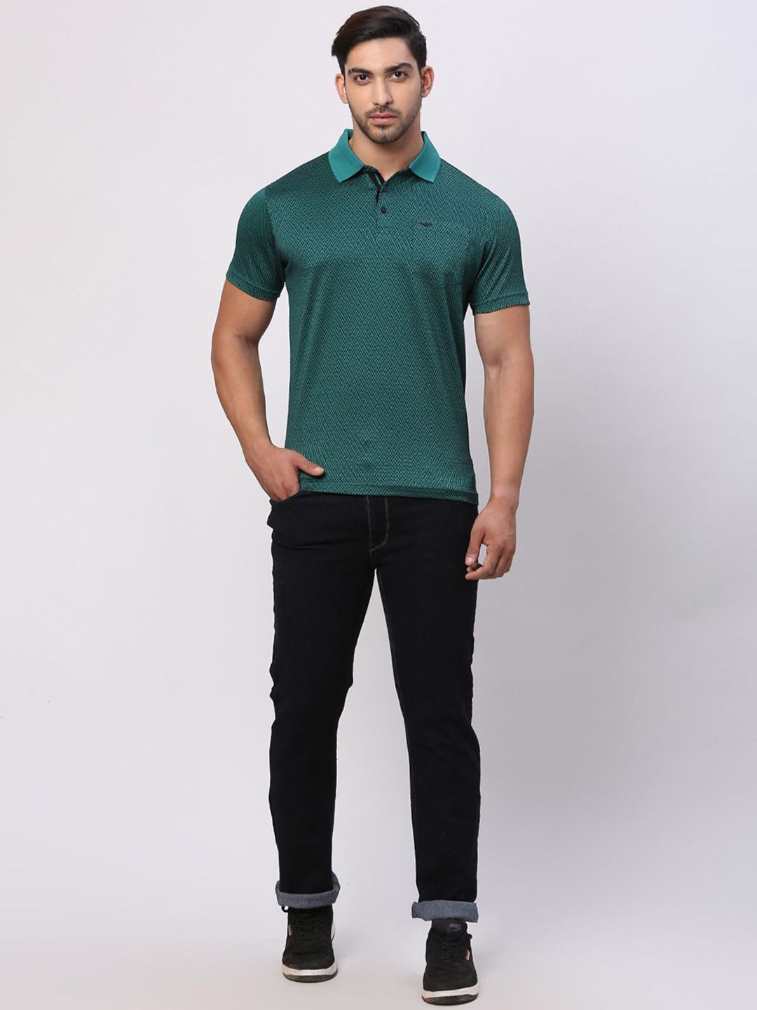 Park Avenue Men Polo Collar Pockets Slim Fit T-shirt