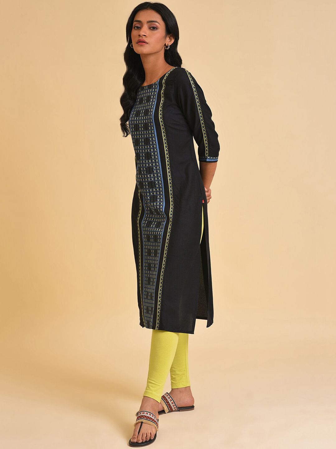 W Black Woven Design Regular Kurta with Leggings