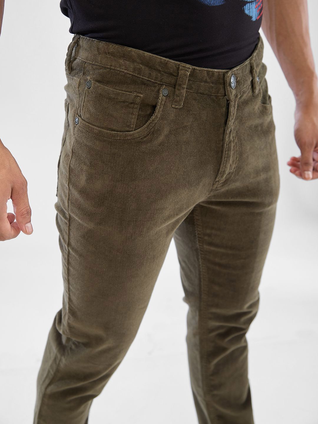 SPYKAR Men Mid-Rise Trousers