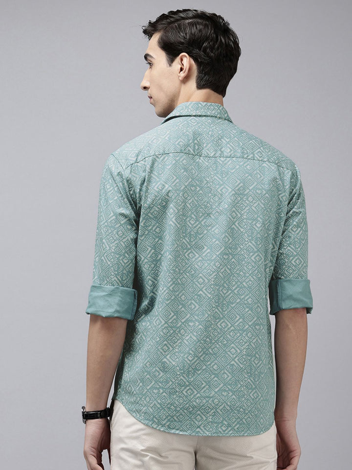 Park Avenue Pure Cotton Slim Fit Geometric Printed Casual Shirt