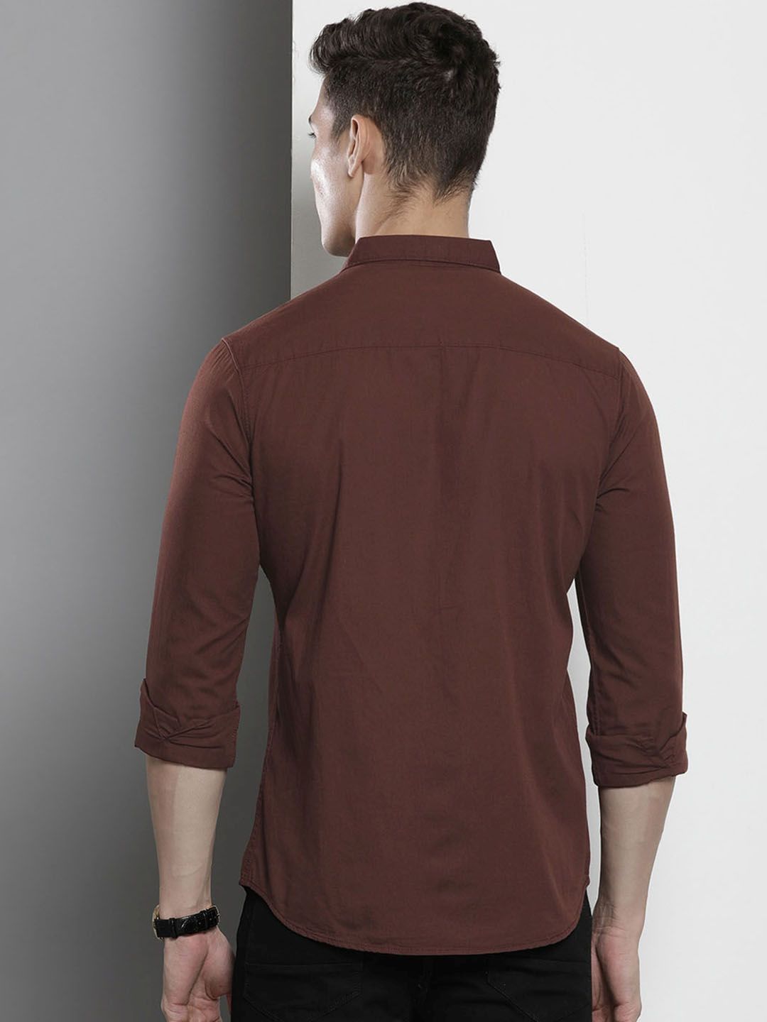 The Indian Garage Co Men Slim Fit Opaque Casual Shirt