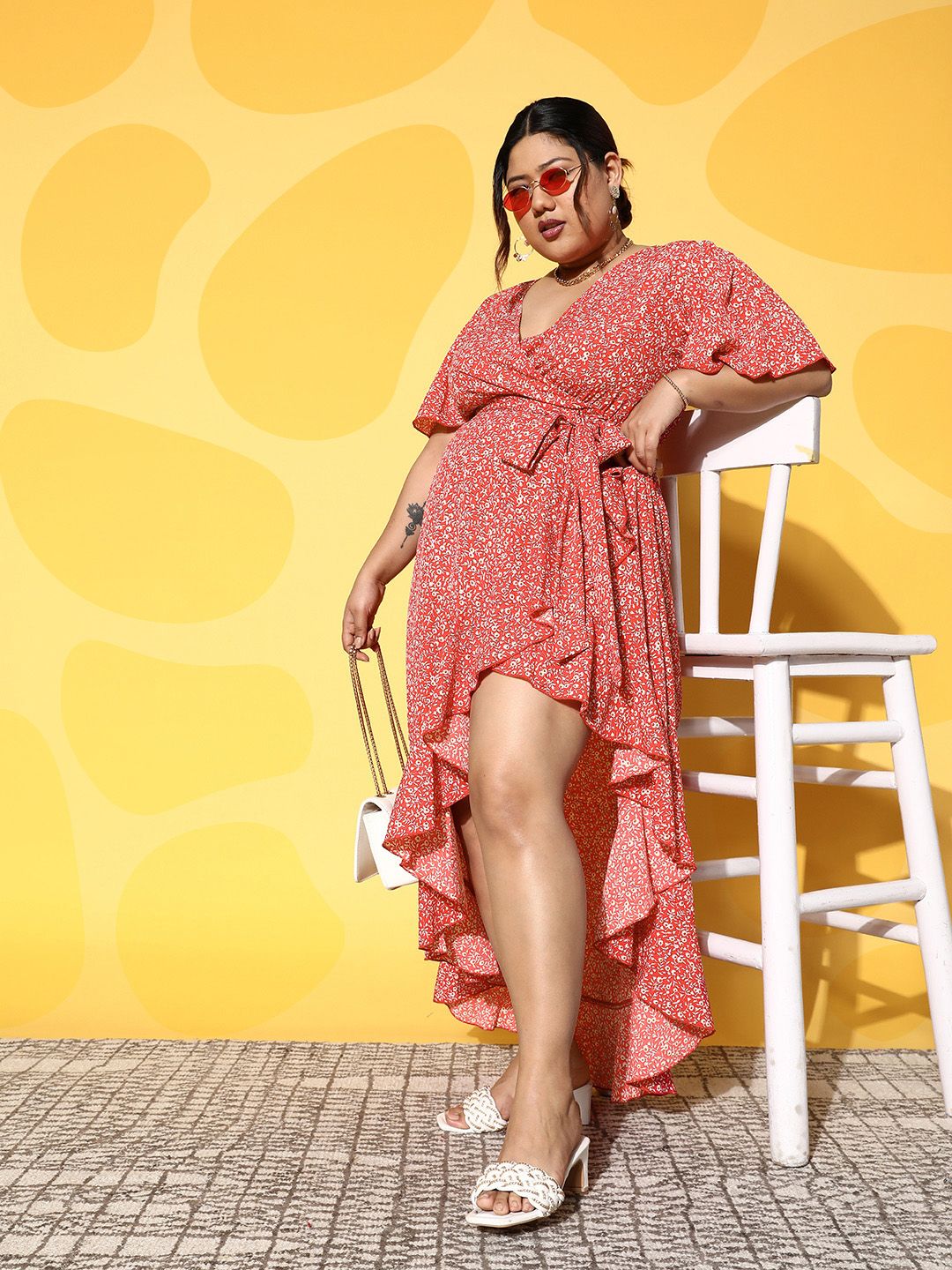 Berrylush Curve Floral Crepe Maxi Dress