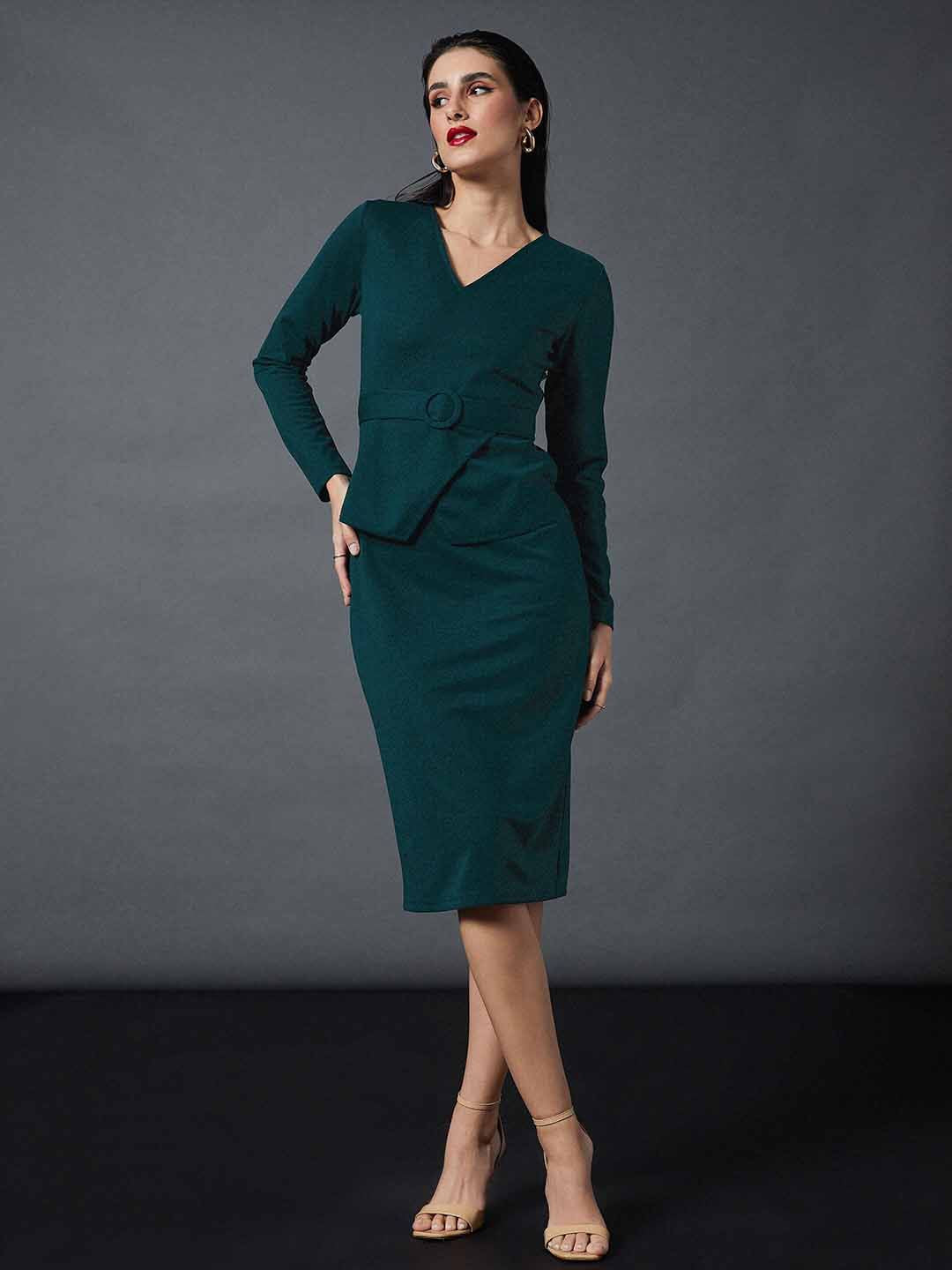 Sassafras worklyf v-neck sarung pakaian