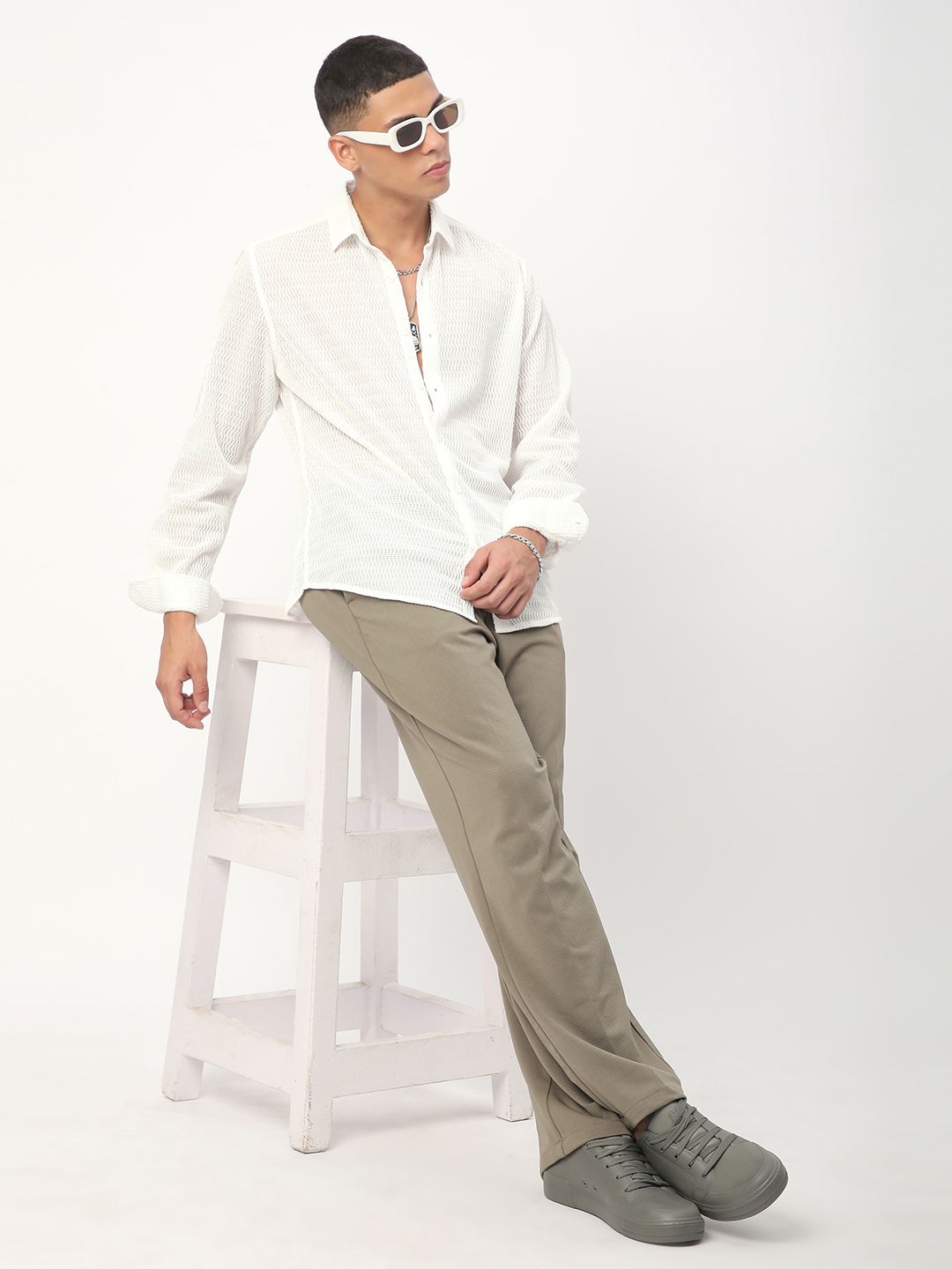 VASTRADO Men Classic Slim Fit Opaque Casual Shirt