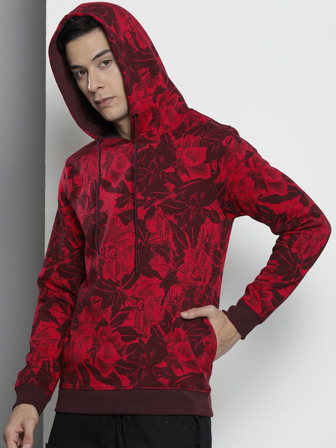 The Indian Garage Co Men Printed Hooded Sweatshirt