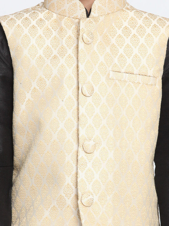 VASTRAMAY Boys Cream & Gold-Coloured Woven-Design Banarasi Brocade Slim-Fit Nehru Jacket