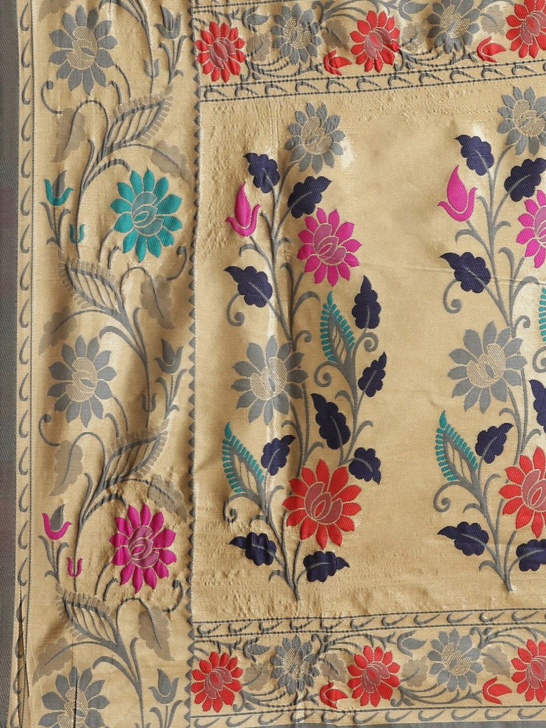Saree mall Grey & Gold-Toned Floral Silk Blend Banarasi Sarees