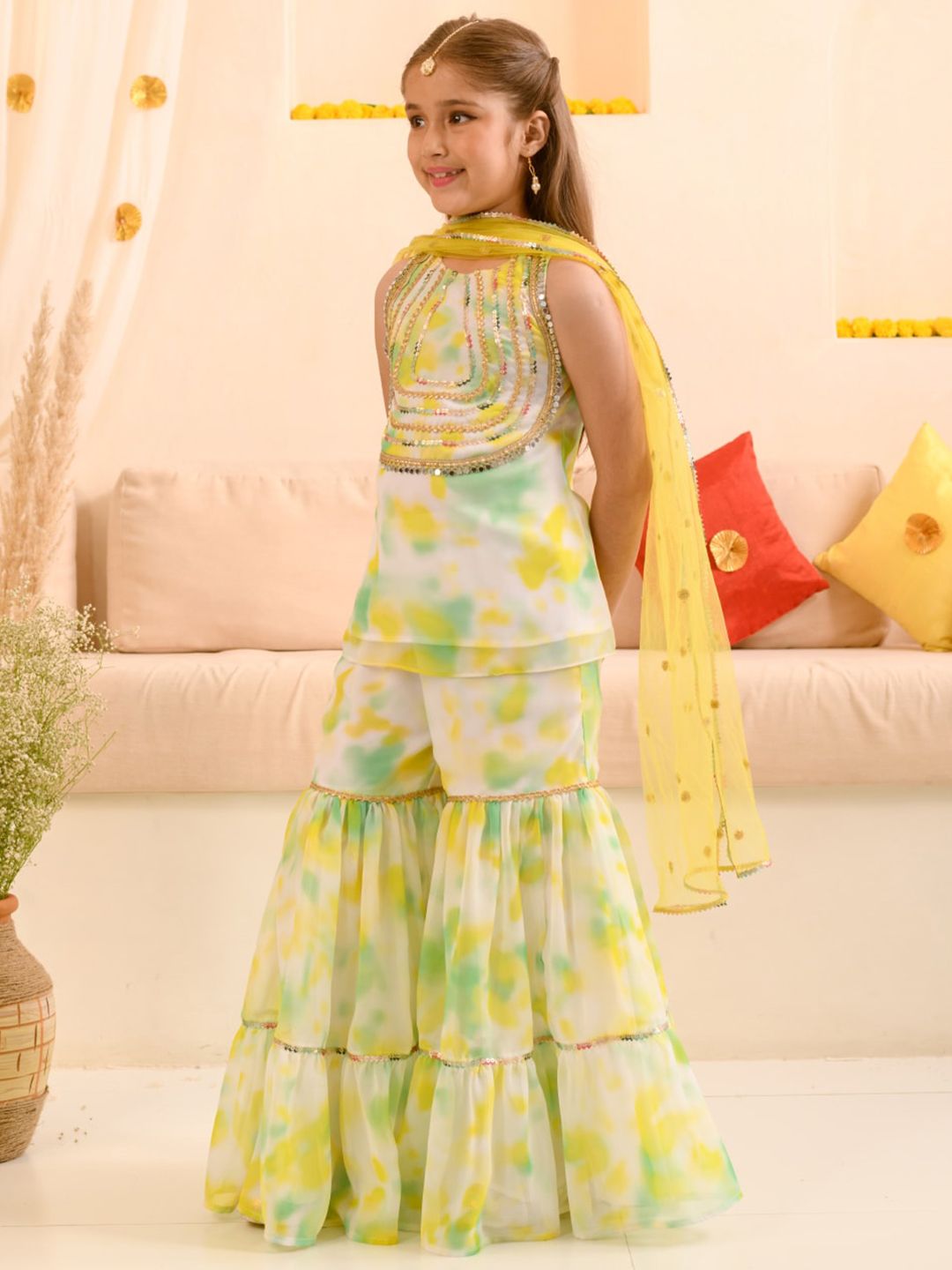pspeaches Girls Dyed Regular Gotta Patti Kurta with Sharara & Dupatta