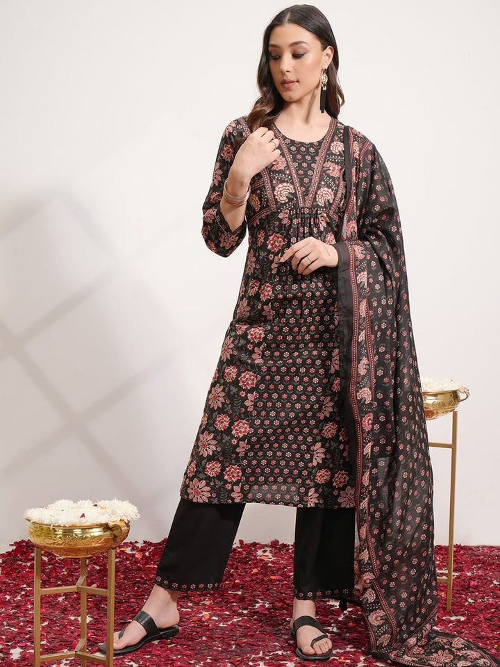 Vishudh Floral Printed Angrakha Pure Cotton Kurta with Trousers & With Dupatta