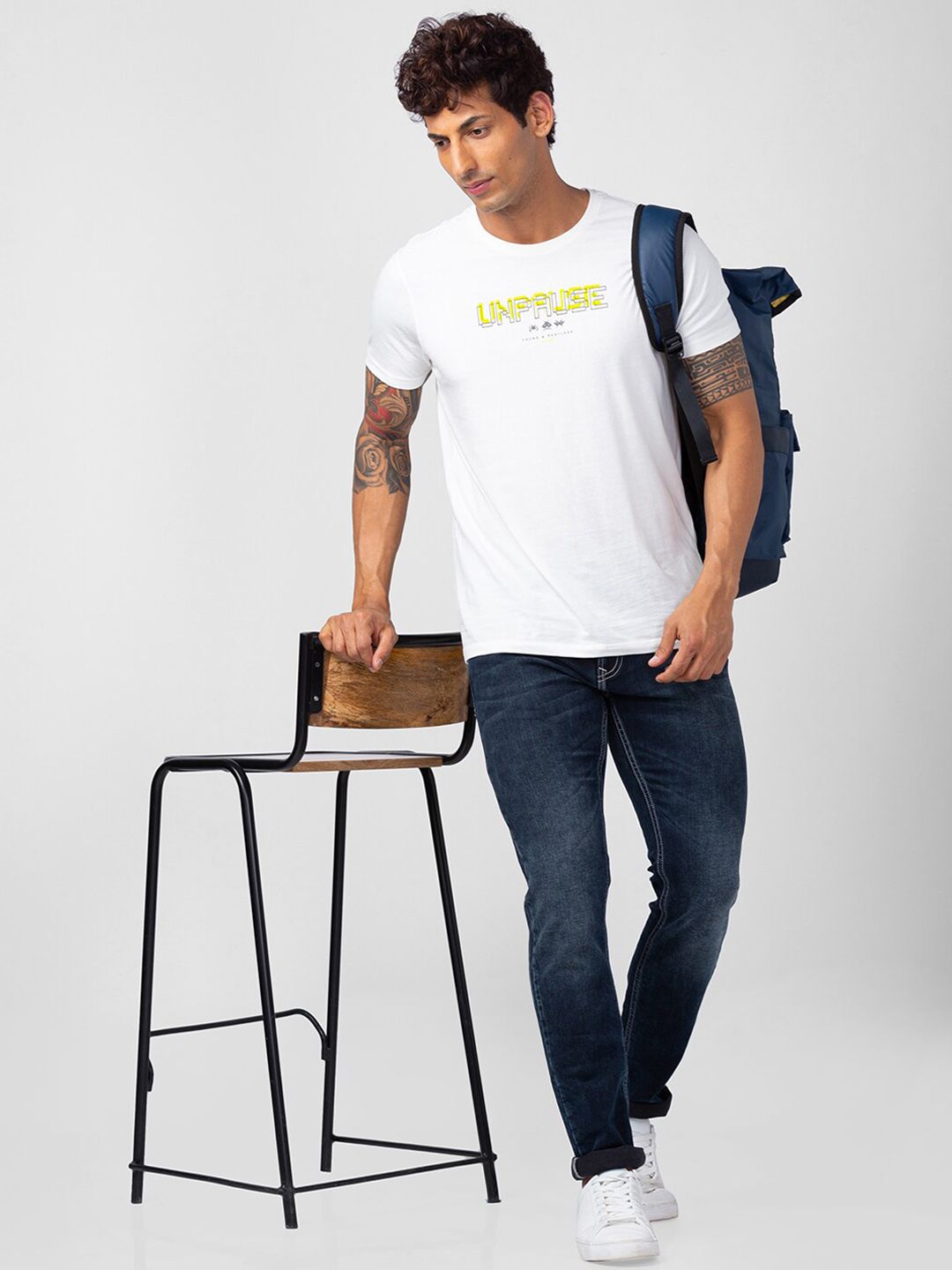 SPYKAR Men Cotton Regular Fit Heavy Fade Jeans