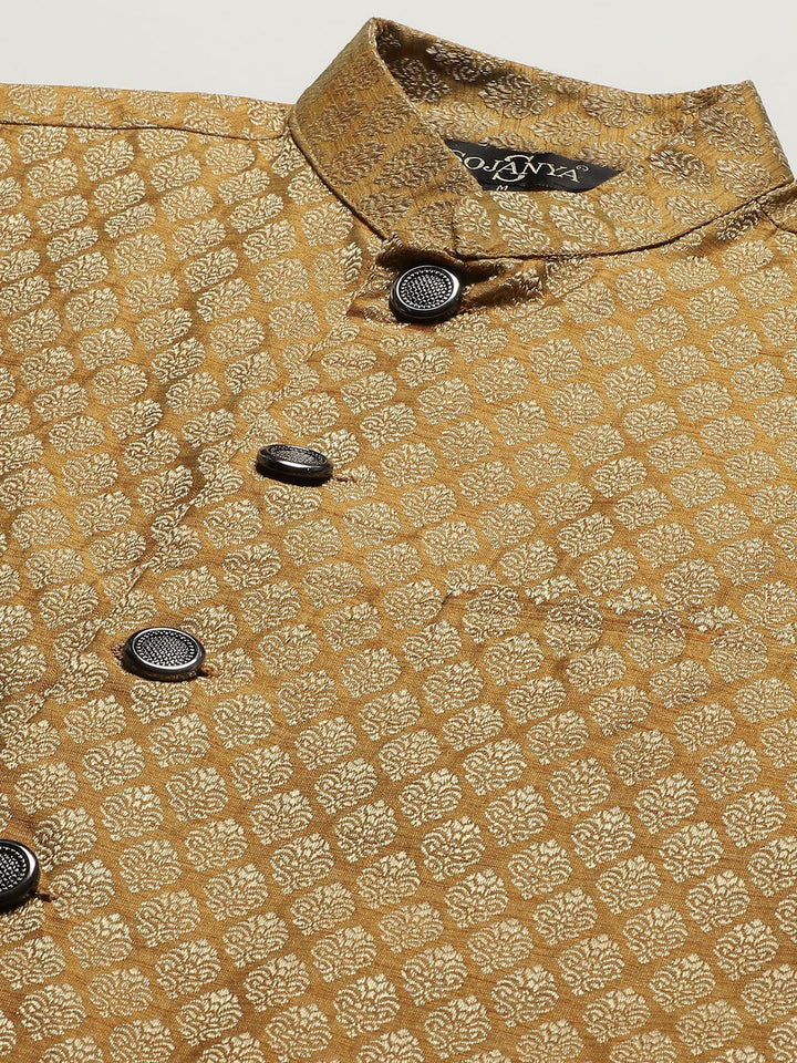 SOJANYA Men Cream-Coloured Chikankari Pure Cotton Kurta with Churidar & Nehru Jacket