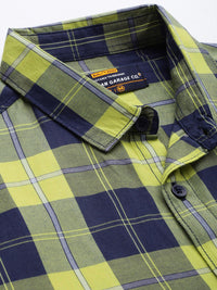 The Indian Garage Co Men Regular Fit Checked Casual Shirt