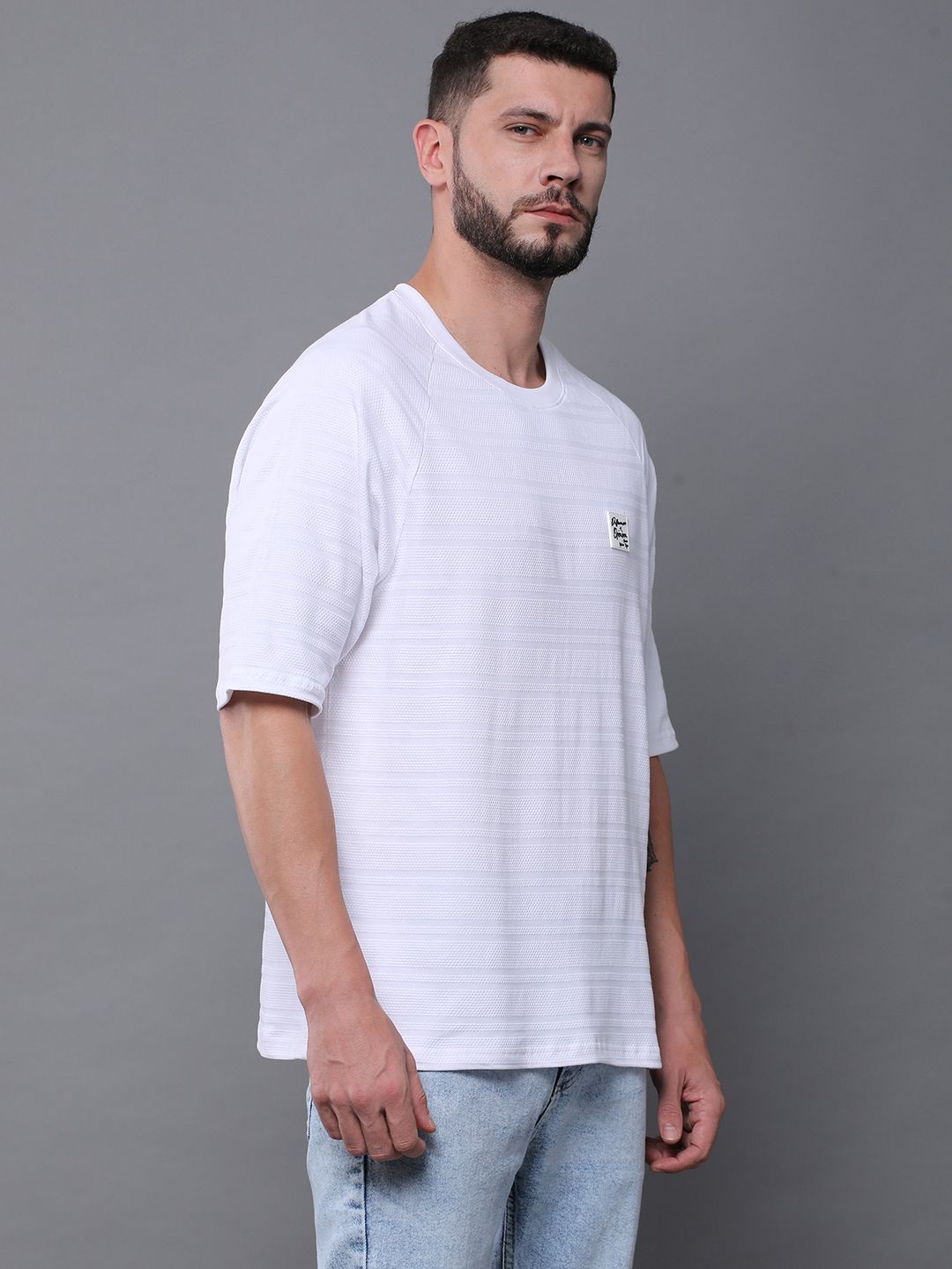 Difference of Opinion Men Solid Popcorn Structure Oversized Raglan T-Shirt
