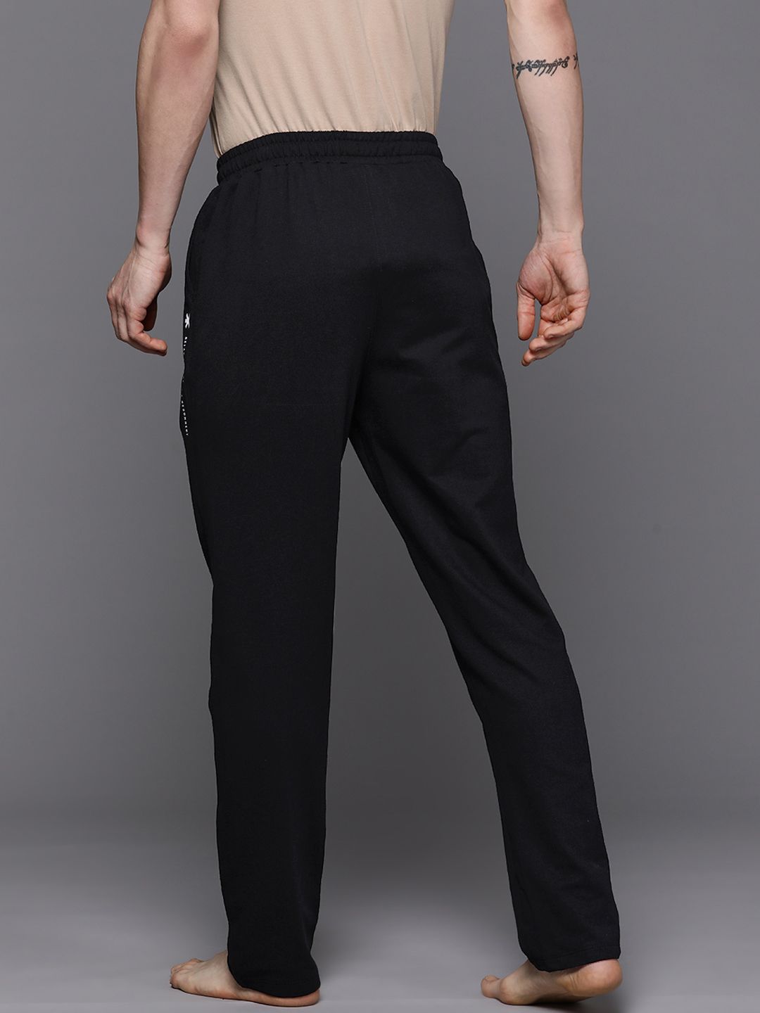 HRX by Hrithik Roshan Men Wellness Finish Yoga Track Pants