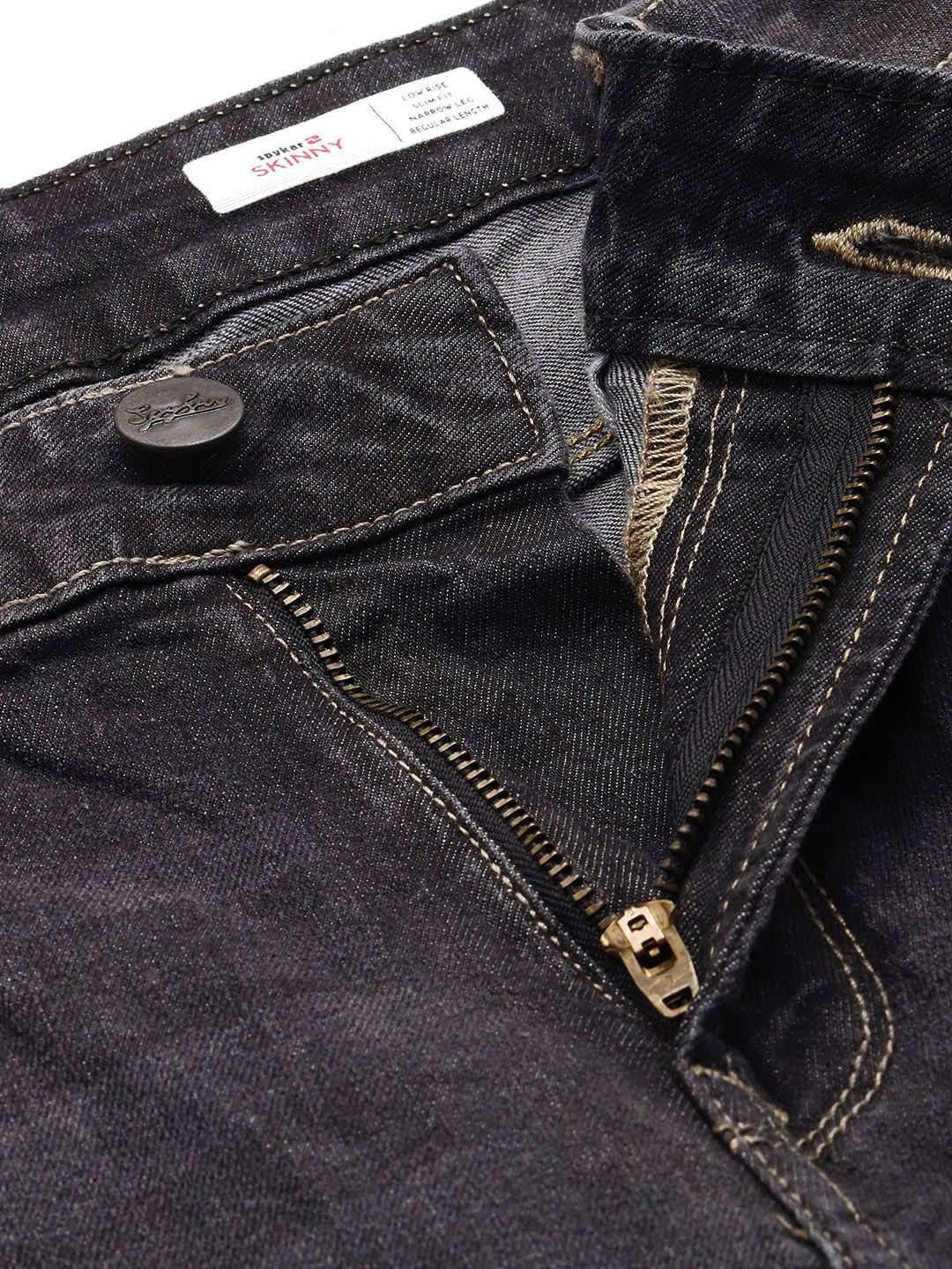 Spykar Men Slim sesuai dengan jeans yang boleh diperbaharui dengan cahaya rendah