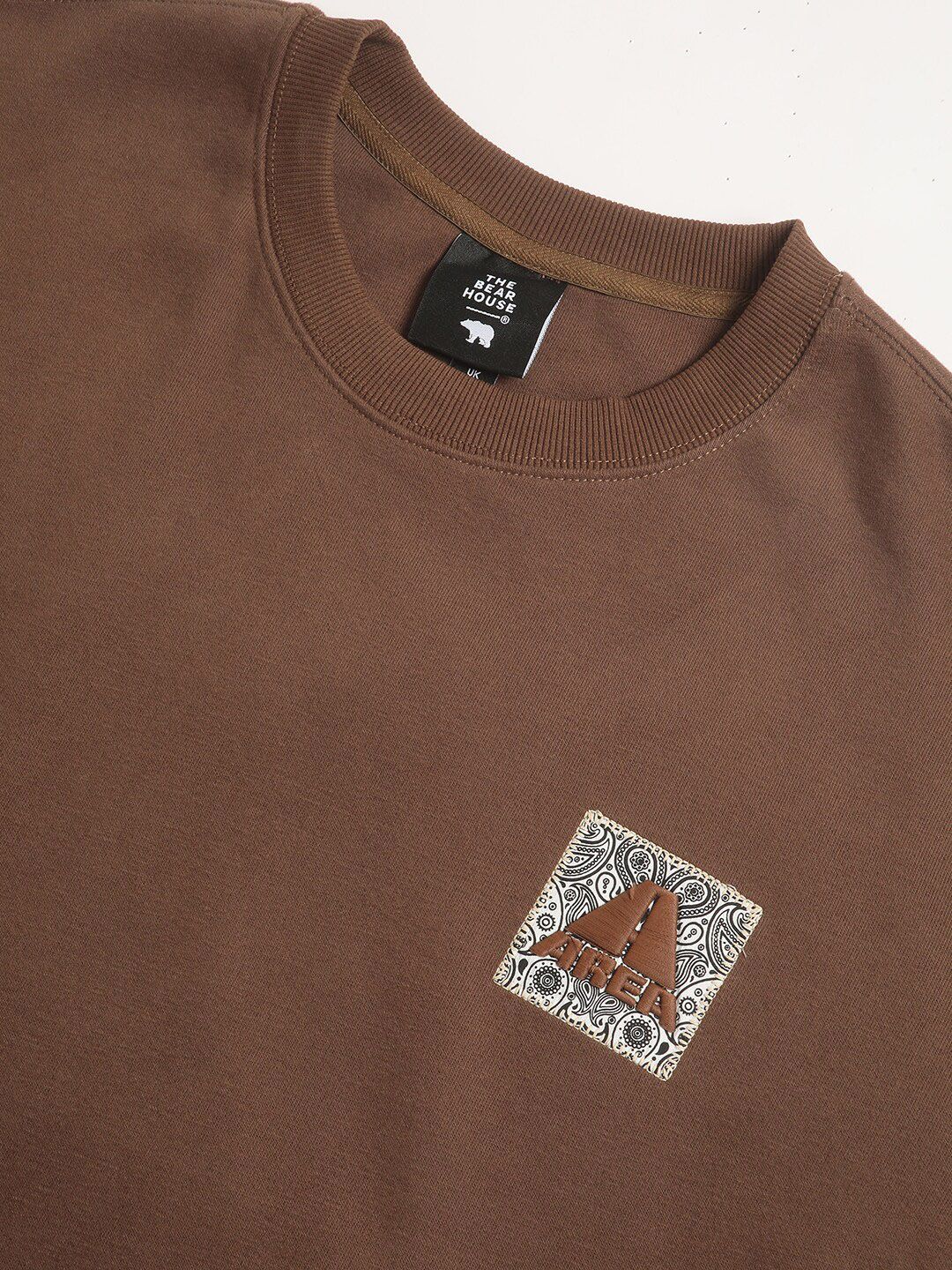 THE BEAR HOUSE Graphic Printed Pullover Sweatshirt