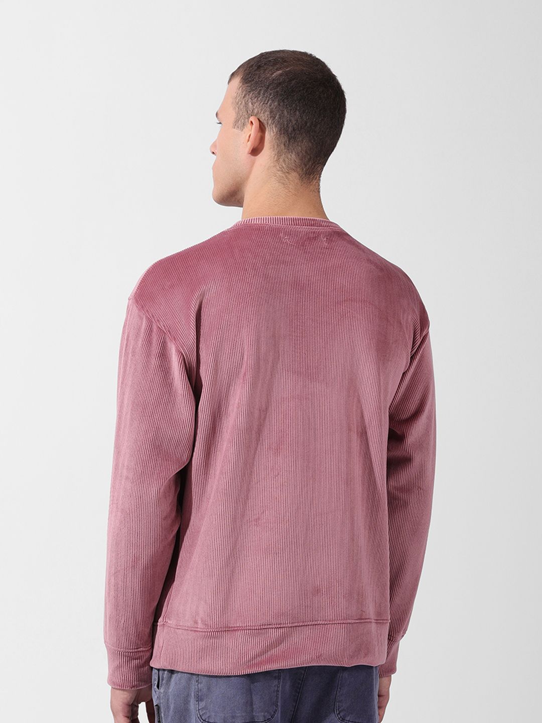 The Indian Garage Co Men Oversized Self Design Corduroy Crew Neck Sweatshirt