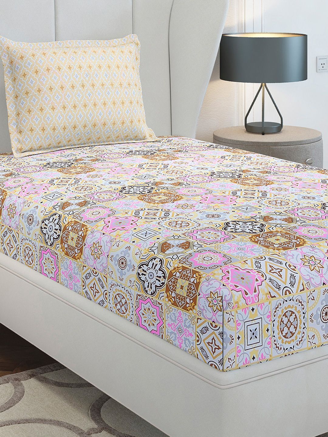 Monte Carlo White Floral Cotton 144 TC Single Bedsheet with 1 Pillow Cover-2.29mx1.52m
