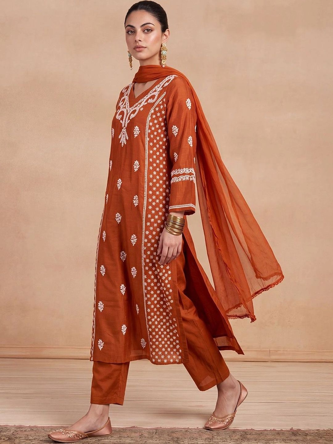 House of Chikankari Women Ethnic Motifs Embroidered Regular Thread Work Chanderi Silk Kurta with Trousers &
