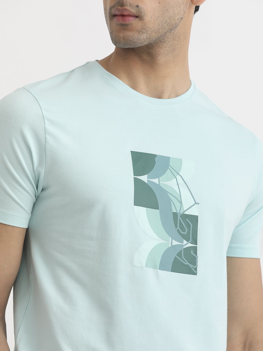RARE RABBIT Men Cerulean Graphic Printed Slim Fit Cotton T-Shirt