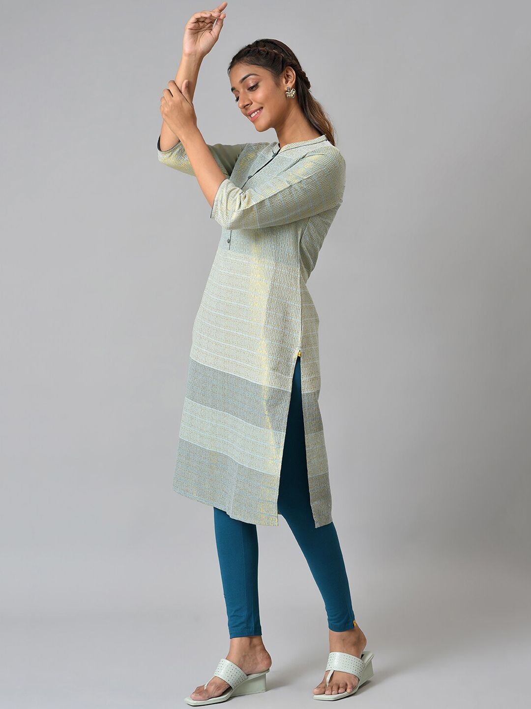 Aurelia Festive Geometric Print Kurta