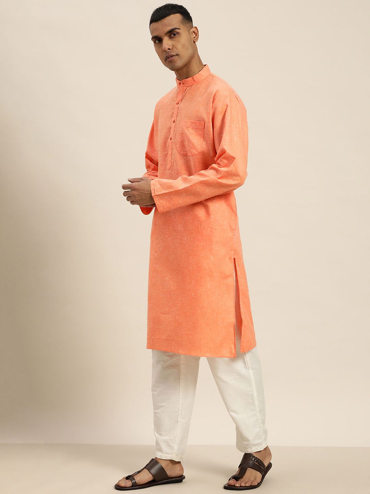 SOJANYA Men Orange Dobby Kurta