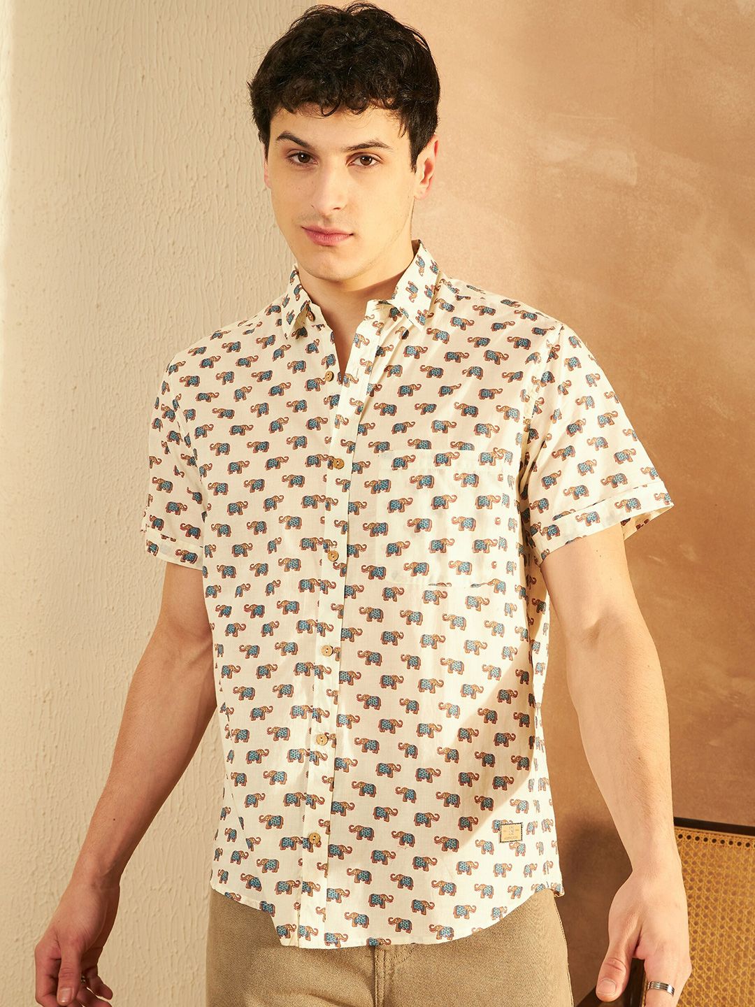 DENNISON Smart Ethnic Motifs Printed Spread Collar Cotton Oversized Lightweight Shirt