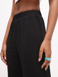 DressBerry Women Everyday Essential Textured Trousers