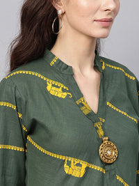 SOJANYA Kurta A-Line Berjalur Hijau & Kuning Wanita